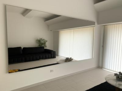 Instalação de Espelhos em Nova Mutum: A Arte, a Segurança e a Experiência que Seu Espaço Merece