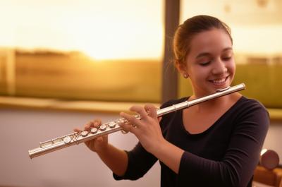 Sonha em Tocar Flauta em Nova Mutum? Sua Melodia Começa Aqui, Sem Sair da Cidade!